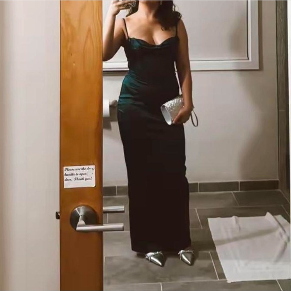 Elegant Green Evening Gown corset size small worn once